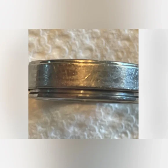 Men's Size 11 Silver Stainless Steel Spinning Fidget Ring - Picture 2 of 4